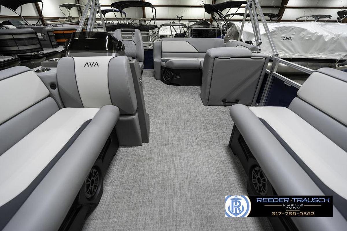 2025 Avalon 1785 Venture CRB