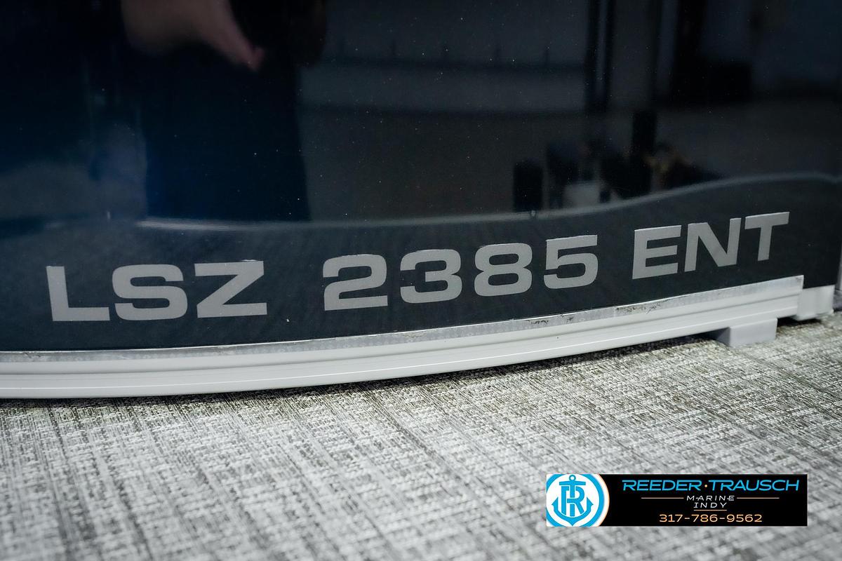 Used 2025 Avalon 2385 LSZ ENT