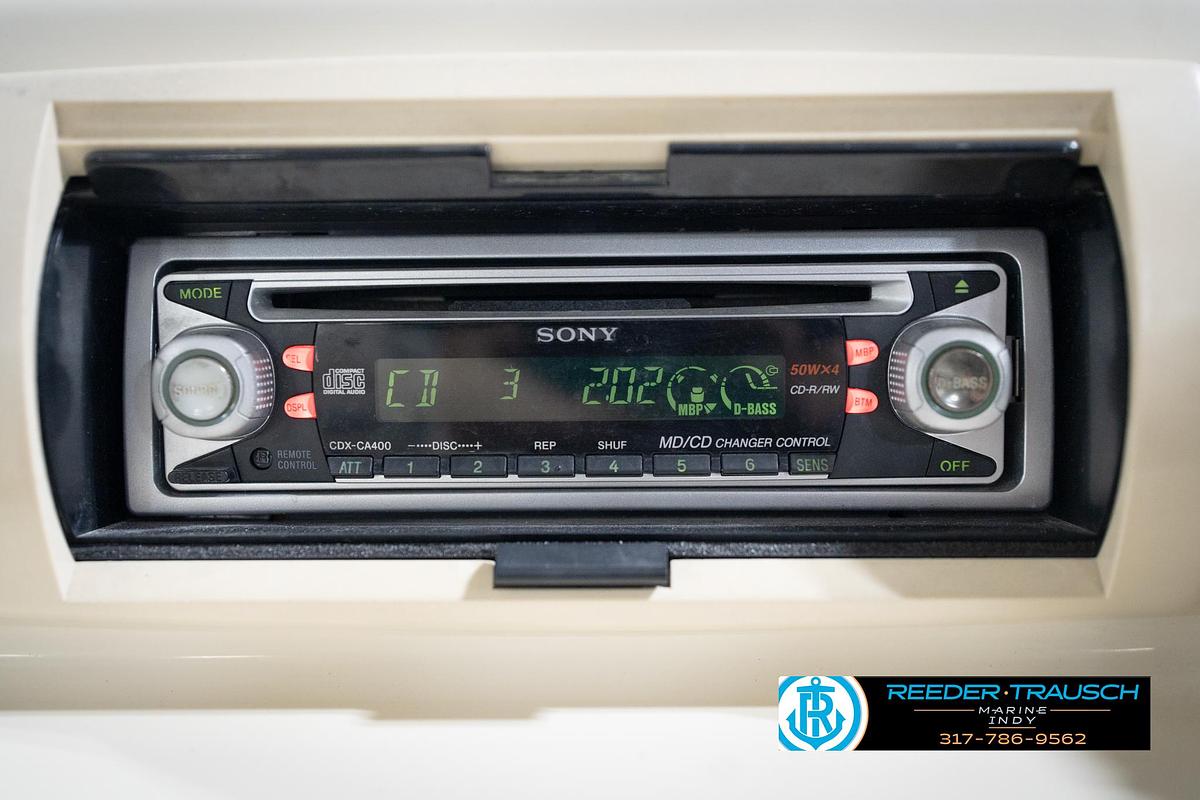 Used 2003 Bennington 2050 RL