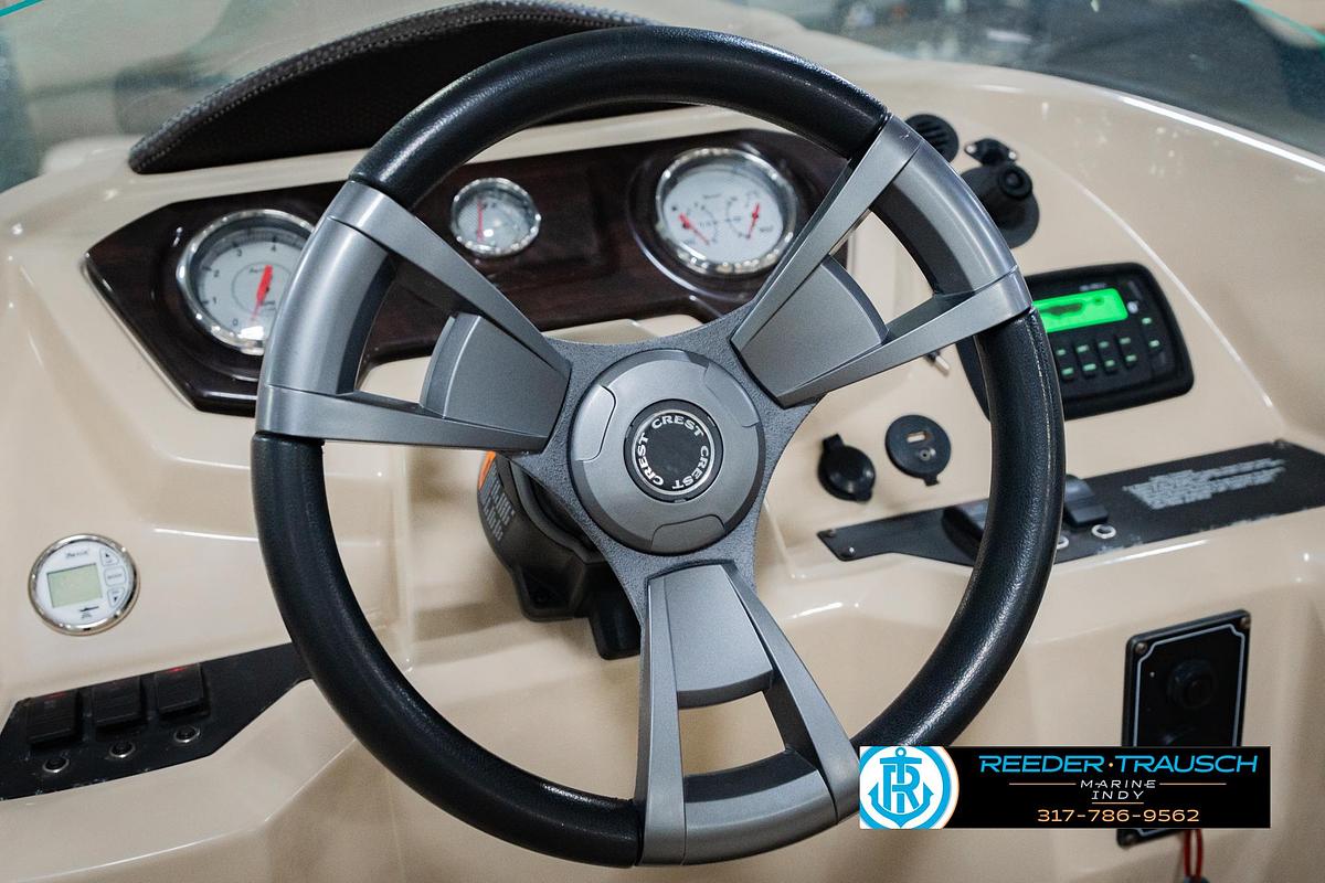 Used 2016 Crest 250 SLR2