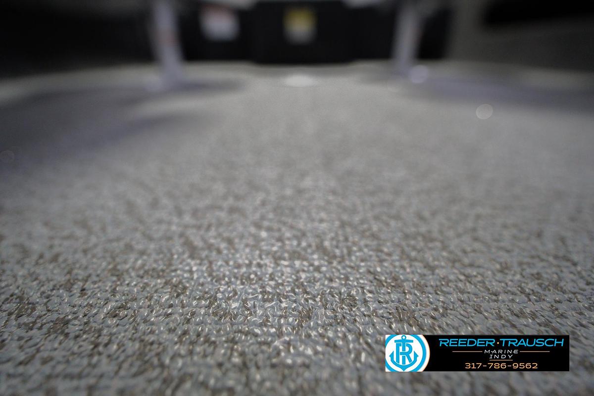 2026 Lund 1875 Pro Guide