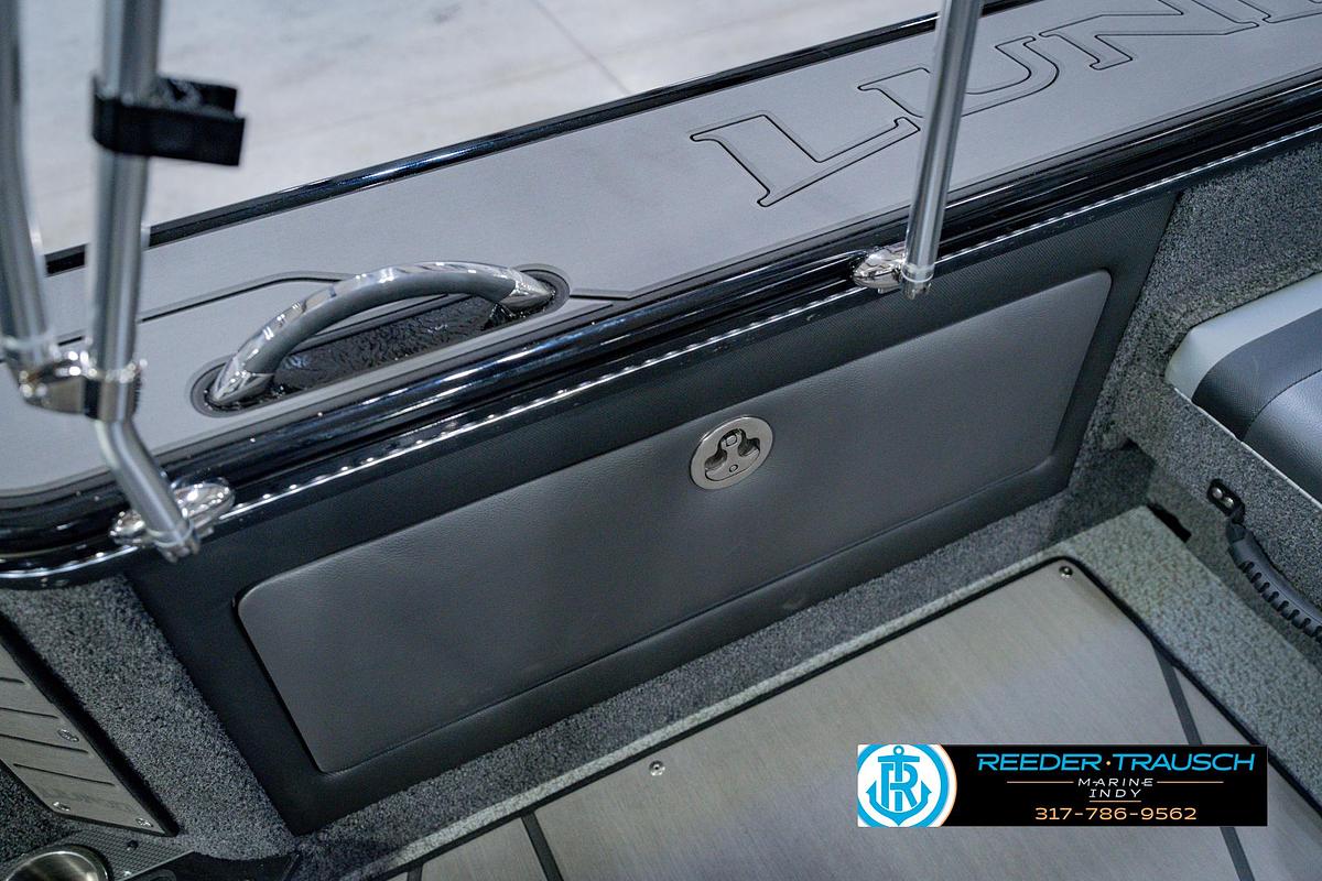 2026 Lund 1975 Pro V Sport