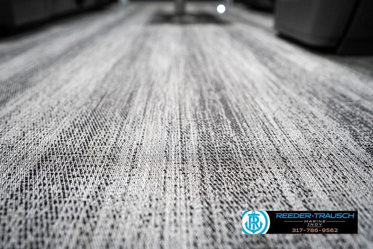 2025 Bennington 21 SLJ