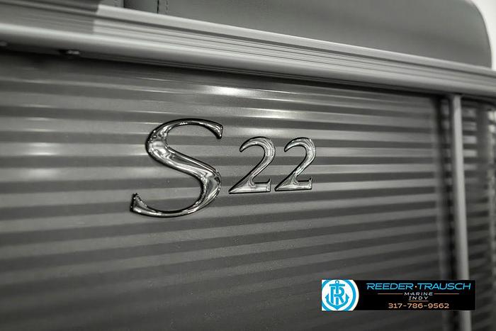 2025 Bennington 22 SLSE