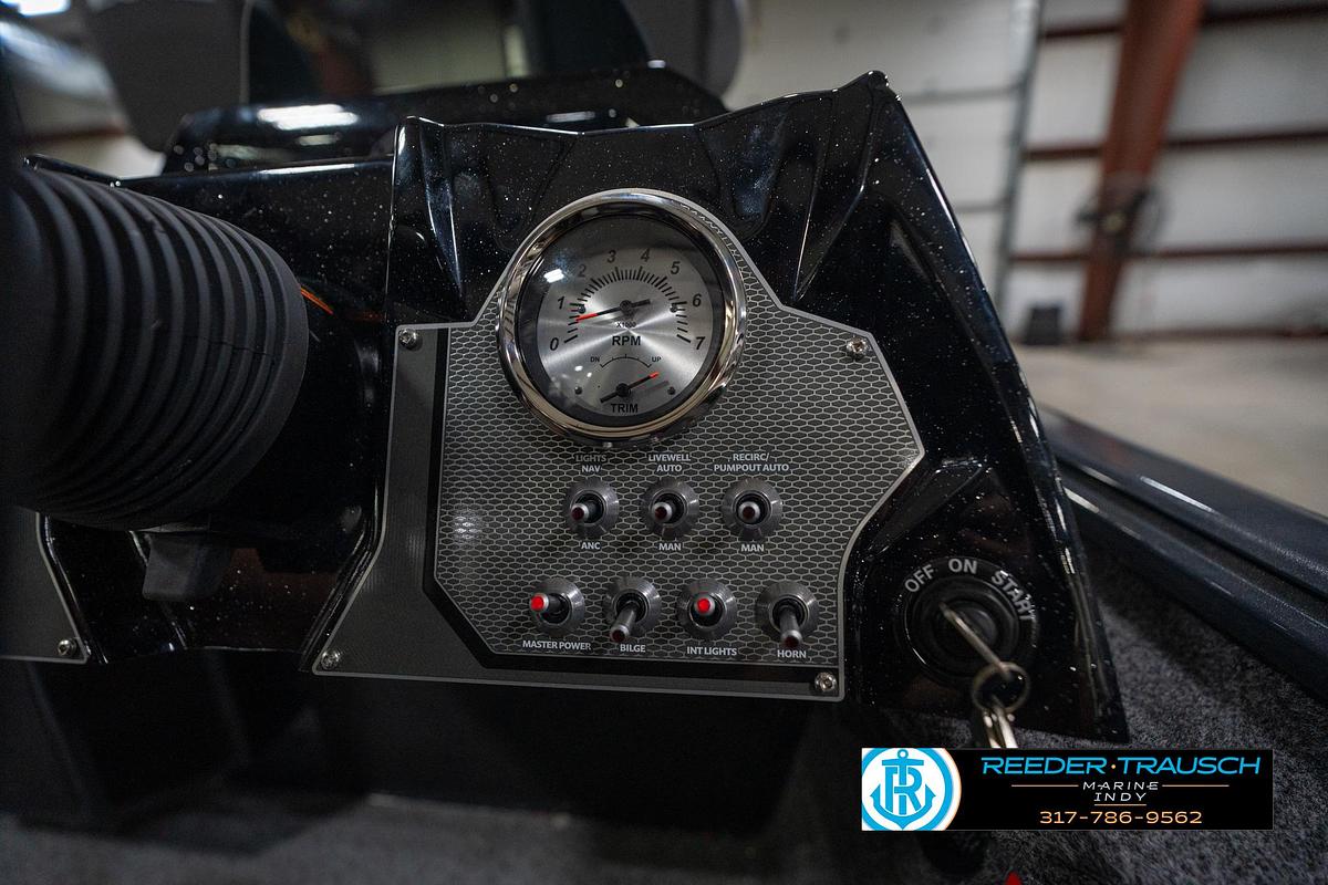 2026 Lund 1775 Renegade