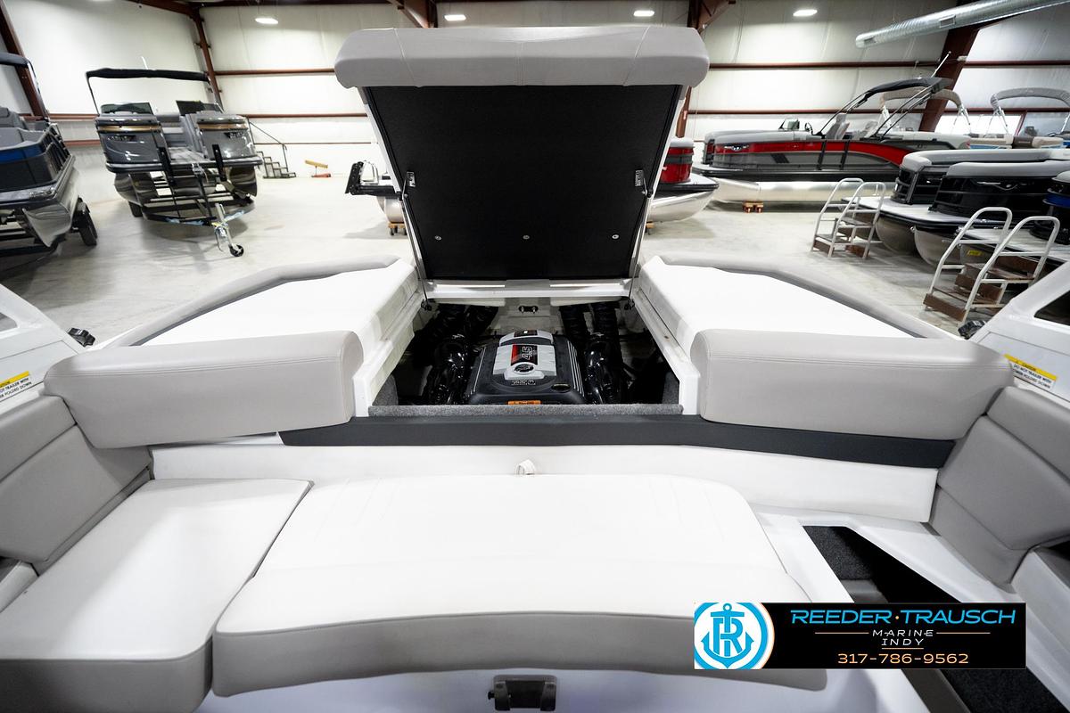 Used 2020 Four Winns MT H210