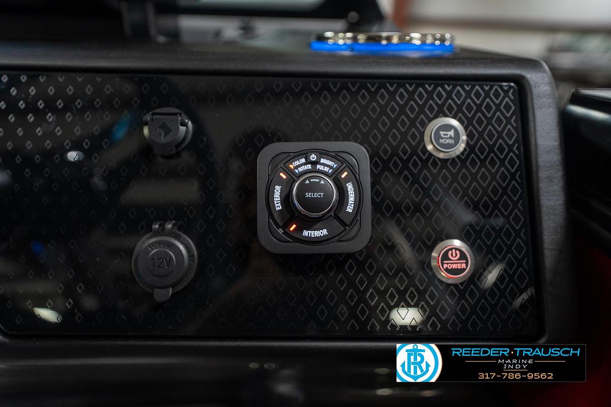 2026 Bennington 22 ML