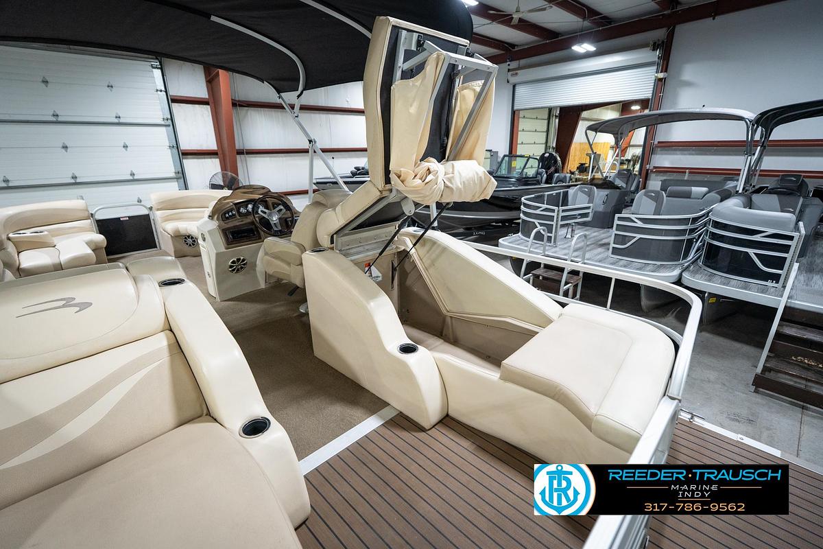 Used 2014 Bennington 2275GCW