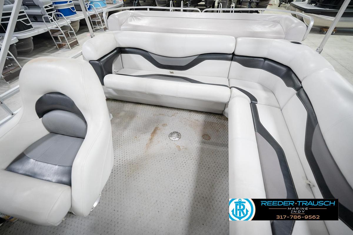 Used 1991 Godfrey Sanpan SP 2200