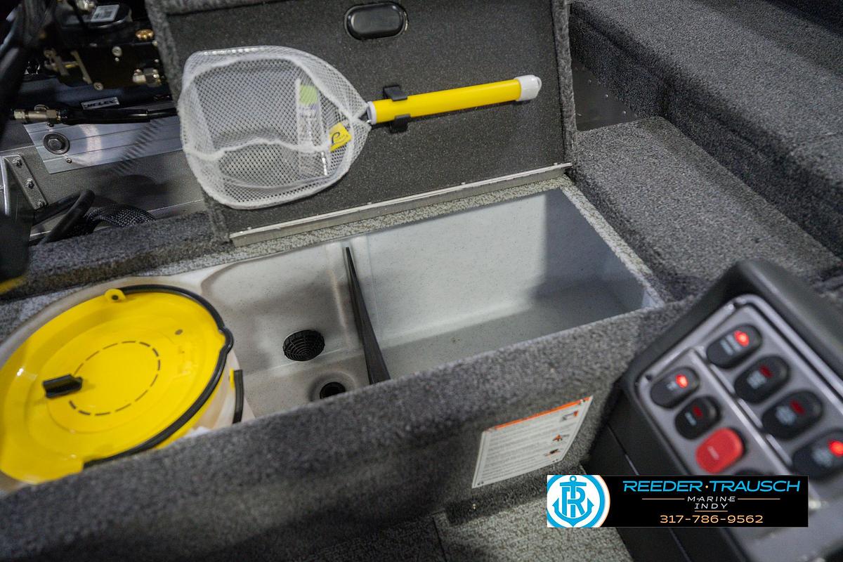 2026 Lund 1875 Pro Guide