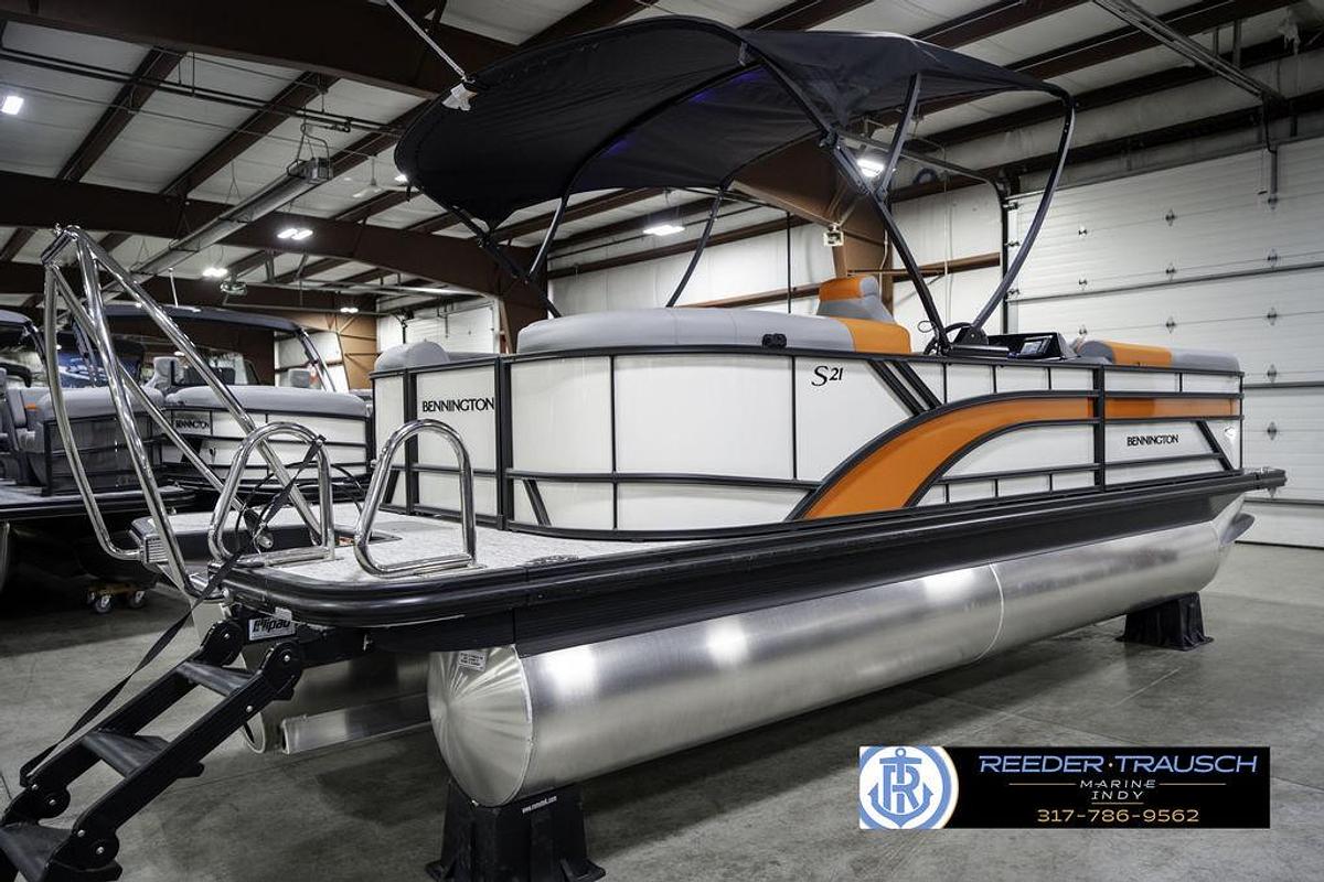 2025 Bennington 21 SSR