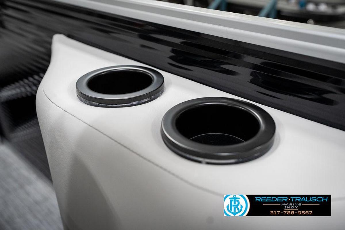 2025 Bennington 22 SSB