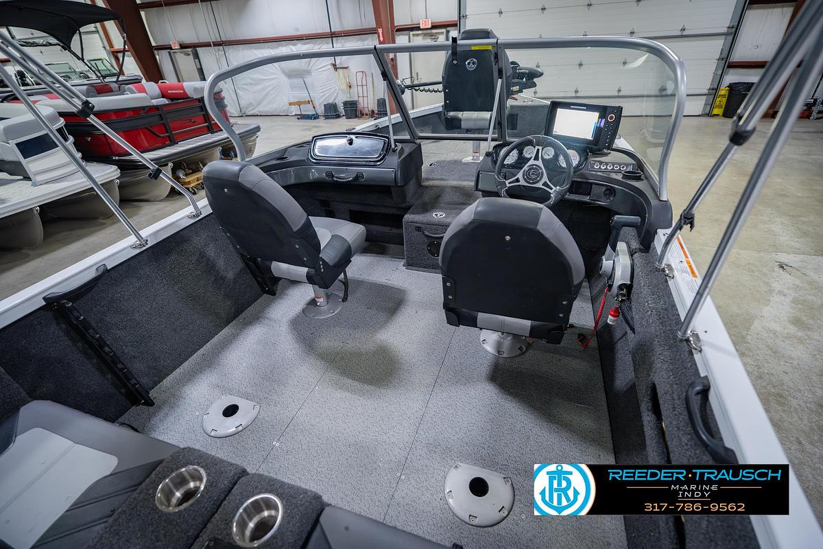 Used 2022 Crestliner 1650 Fish Hawk SE