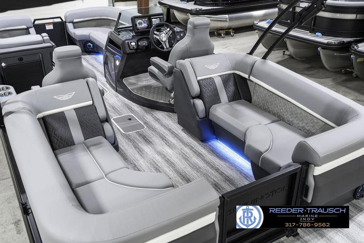 2025 Bennington 24 MFB