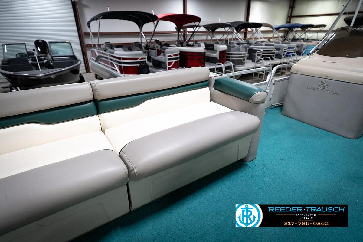 Used 1996 Suntracker Party Barge 24