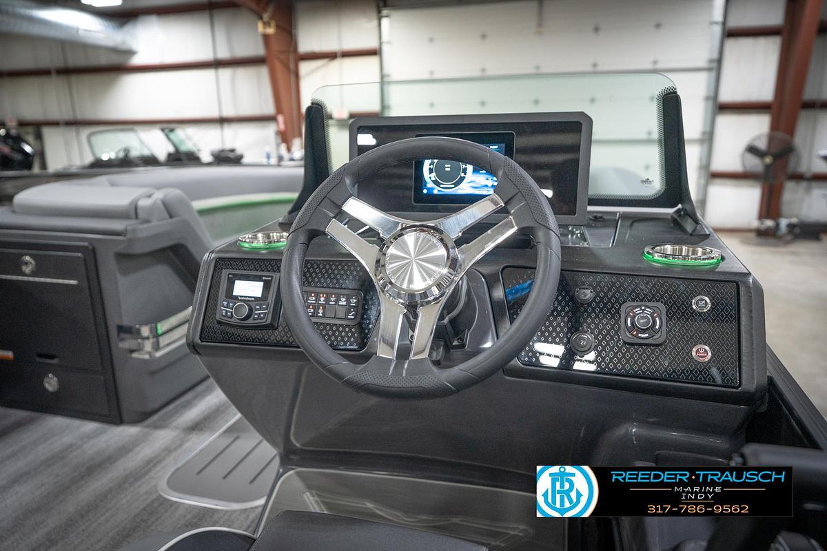 2026 Bennington 24 MFB