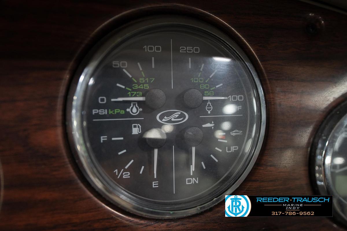 Used 2005 Sea Ray 200 Sun Deck