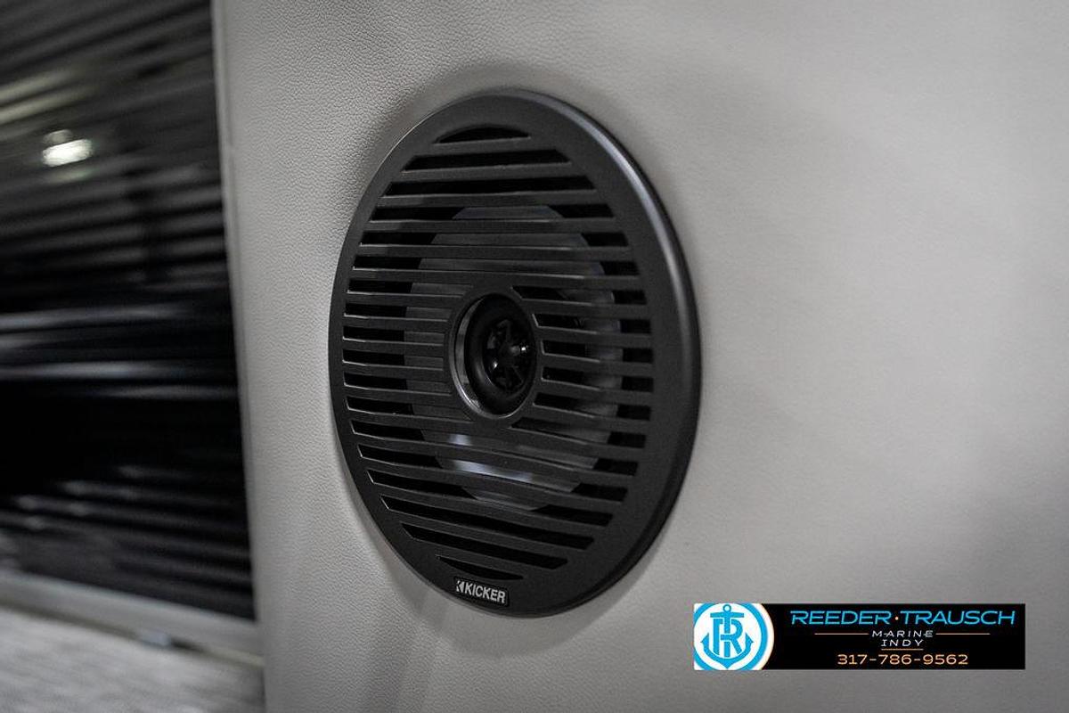 2025 Bennington 22 SSB