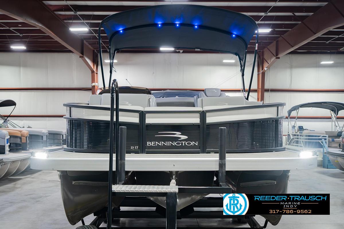 Used 2022 Bennington 23 LTSB