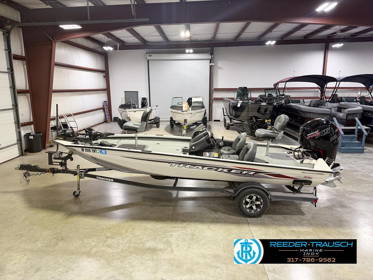 Used 2019 Tracker Pro Team 190 TX W/11