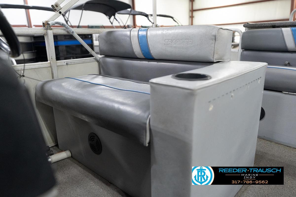 Used 1992 Sun Tracker Party Barge 24