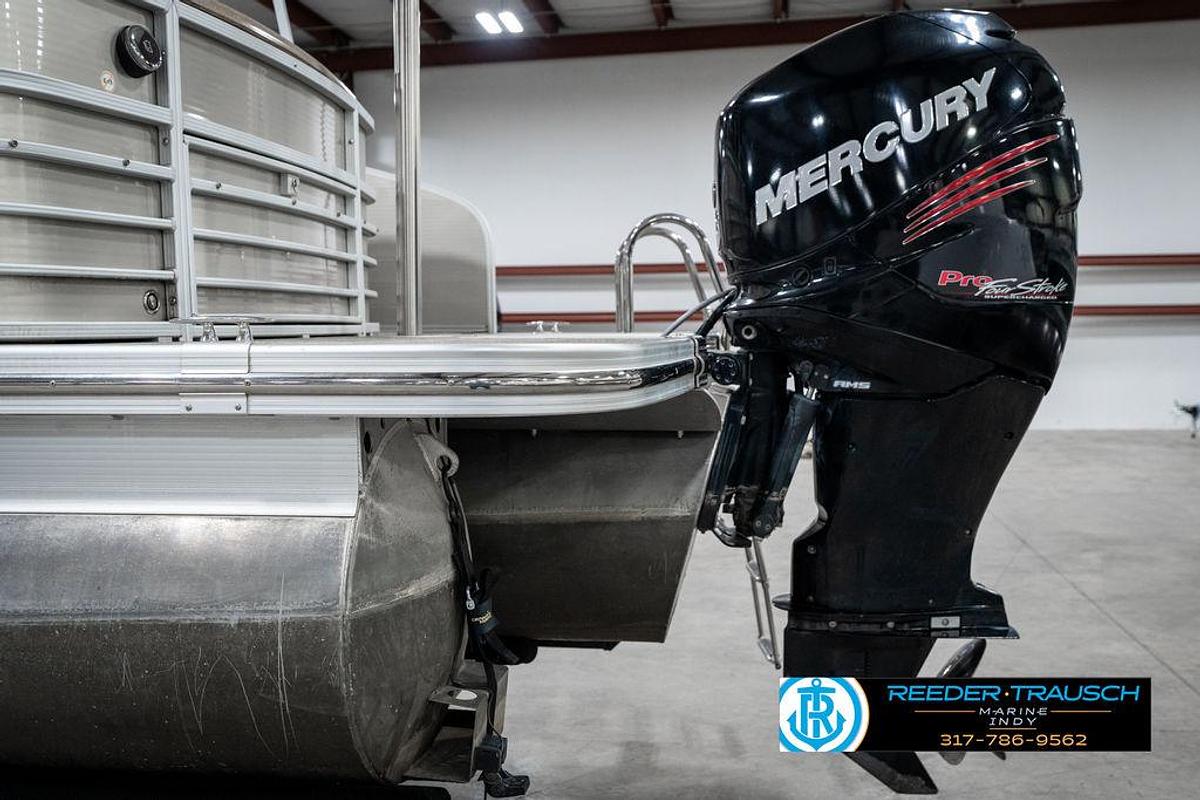 Used 2014 Bennington 25 RCB