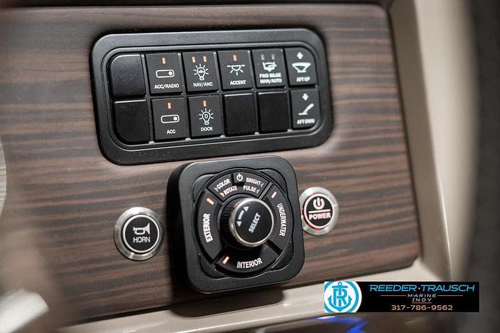 2025 Bennington 25 LTFB