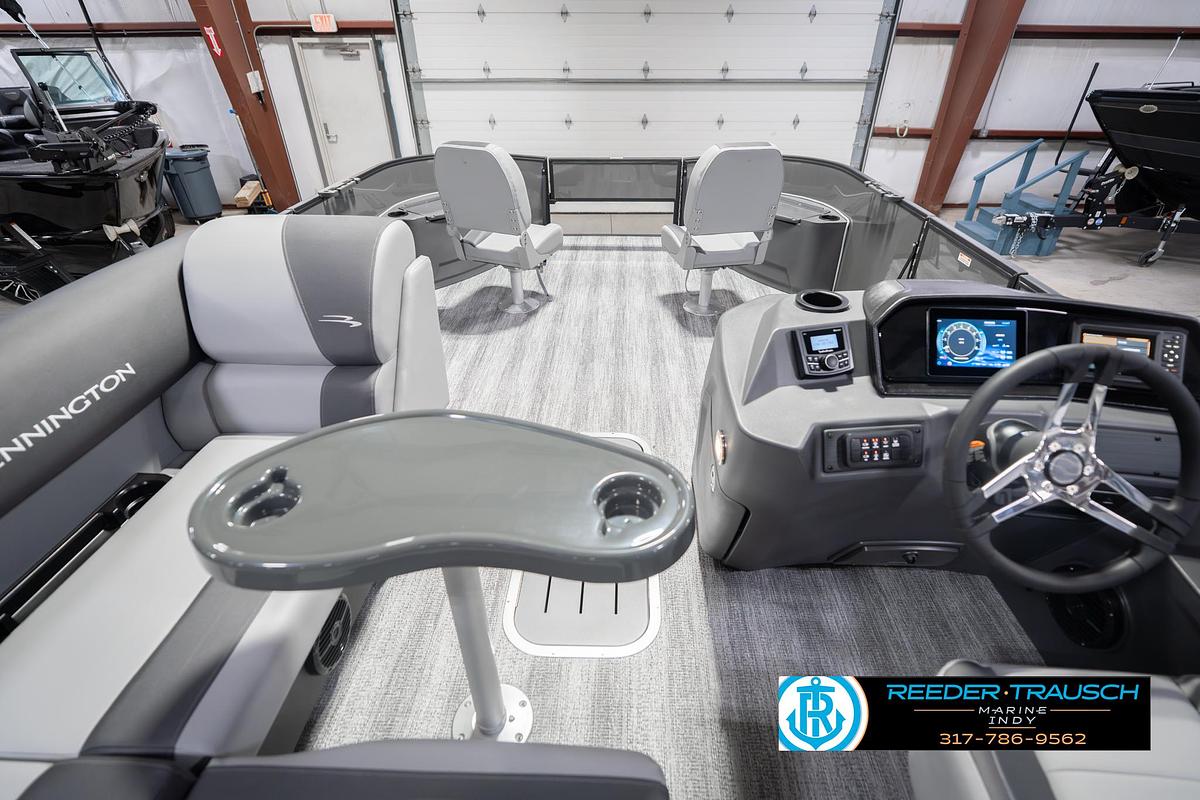 2026 Bennington 22 SF