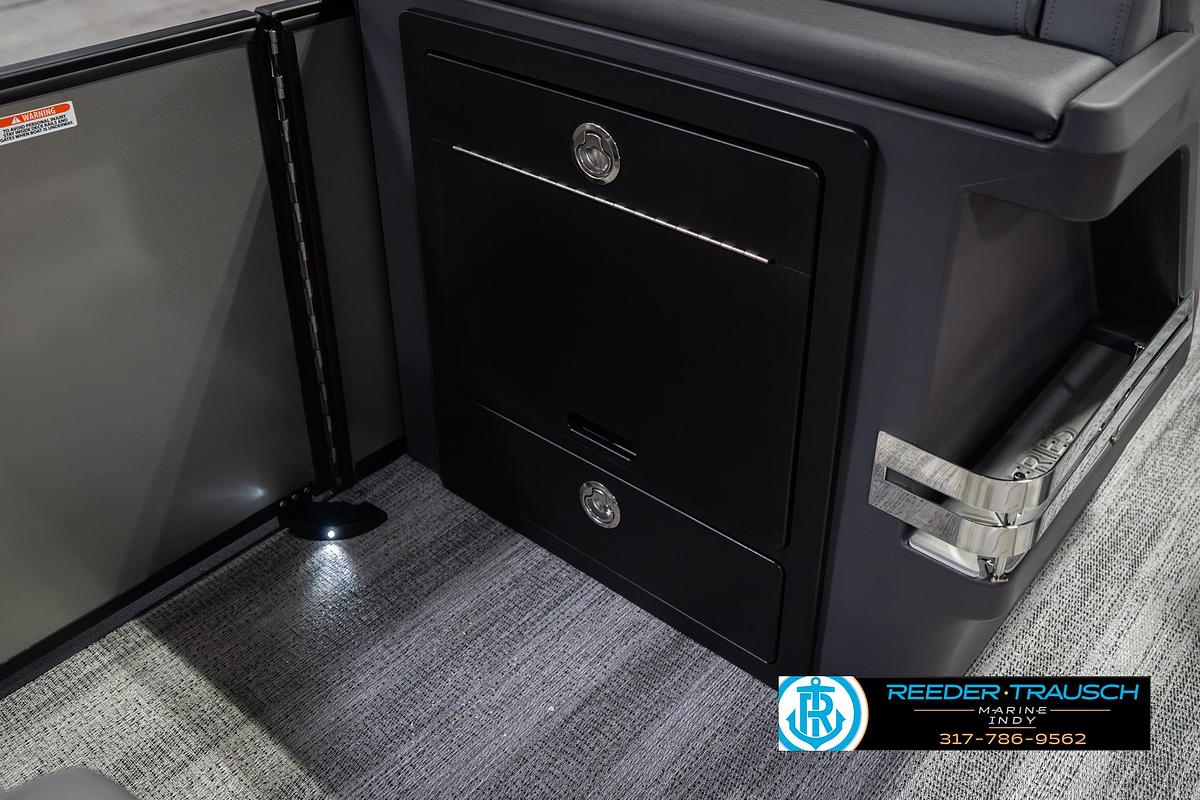 2026 Bennington 22 MFB