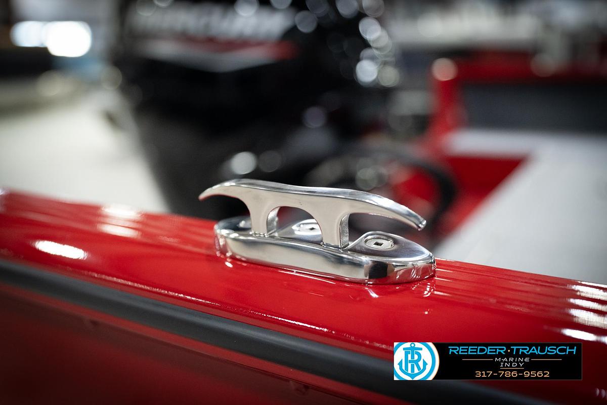 2026 Lund 1800 Explorer Sport