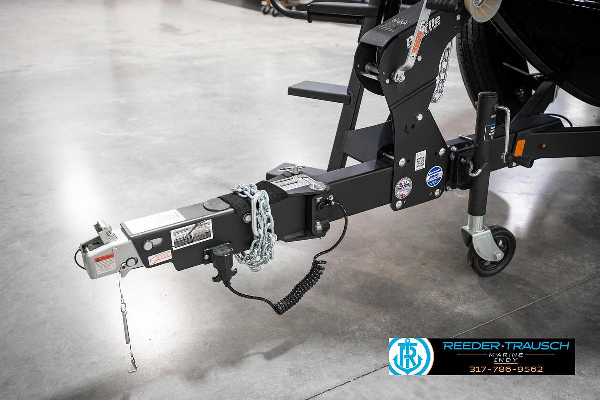 2027 Lund 1875 Impact XS