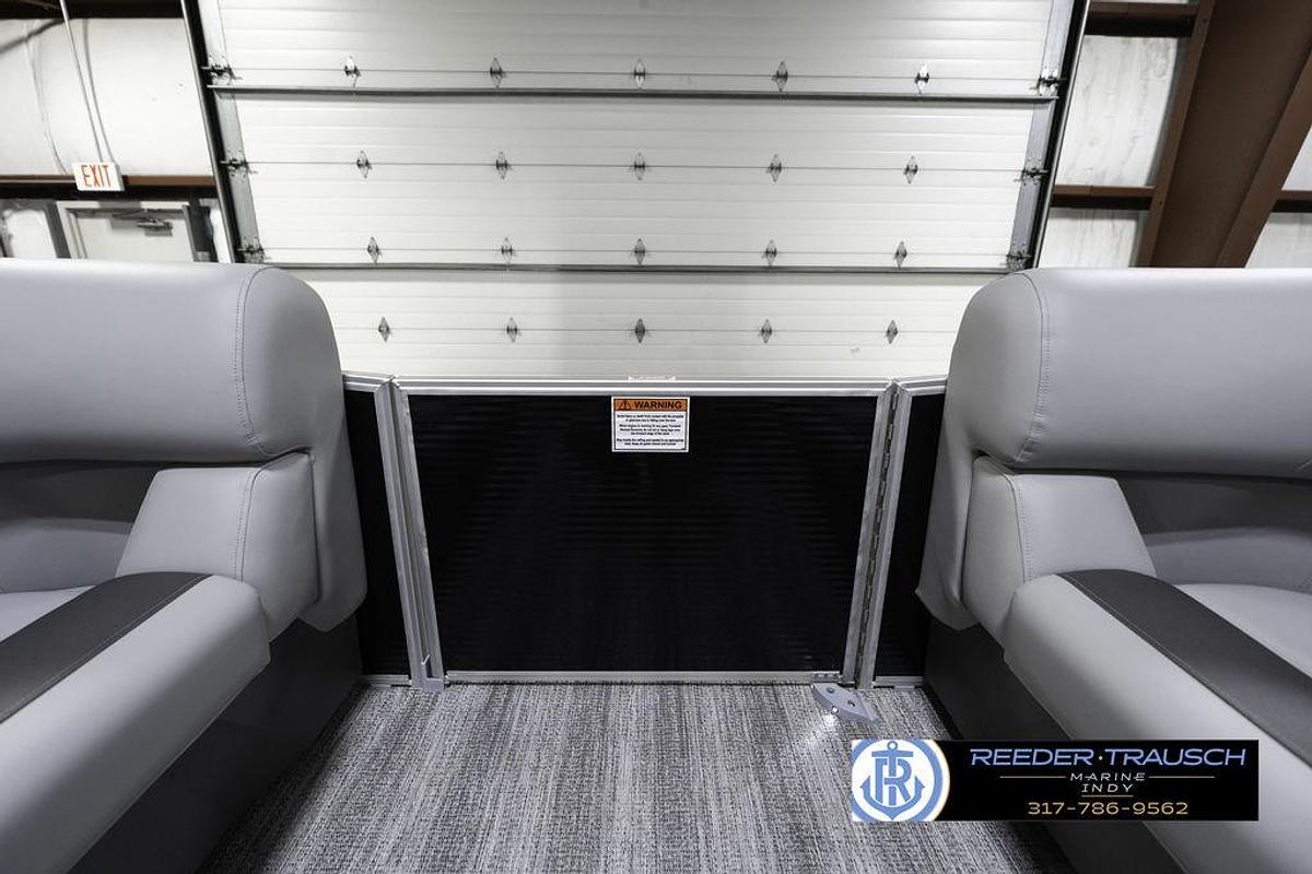 2025 Bennington 21 SS