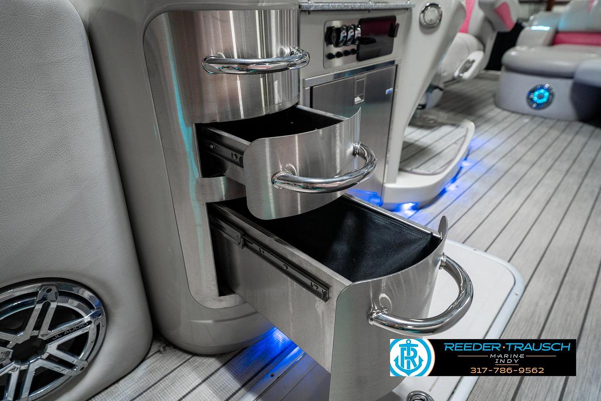 Used 2019 Avalon 2785 RJ Ambassador