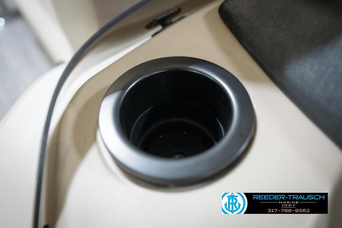 2026 Bennington 168 SL