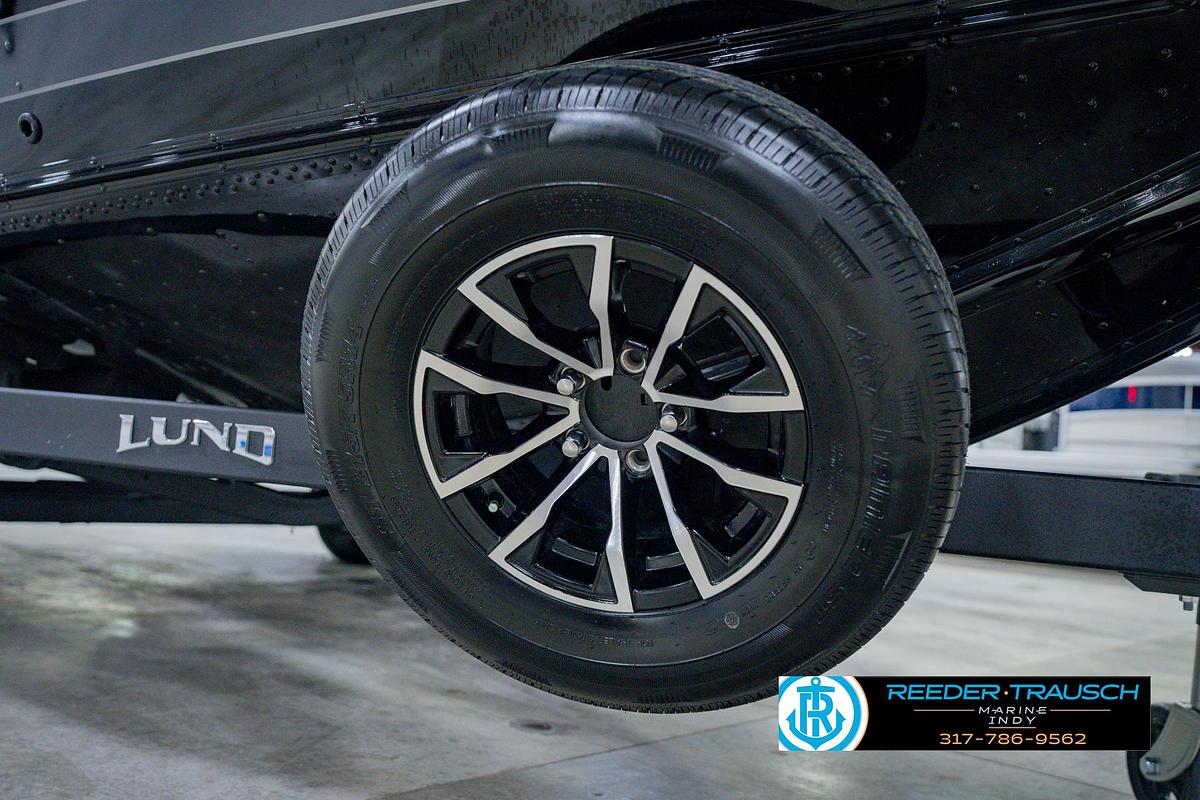 2026 Lund 1975 Pro V Sport