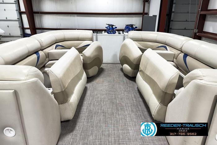 Used 2006 Crest Caribbean 2570