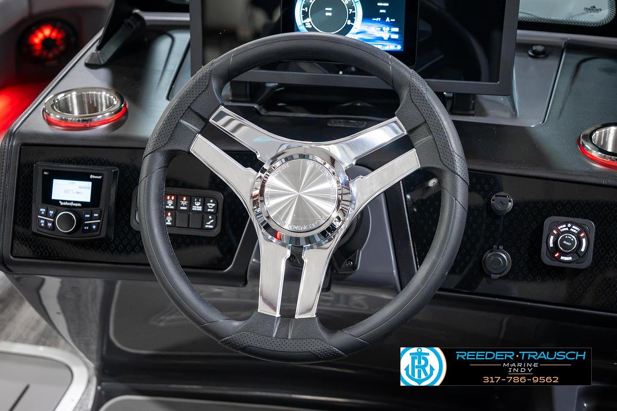 2026 Bennington 22 MFB