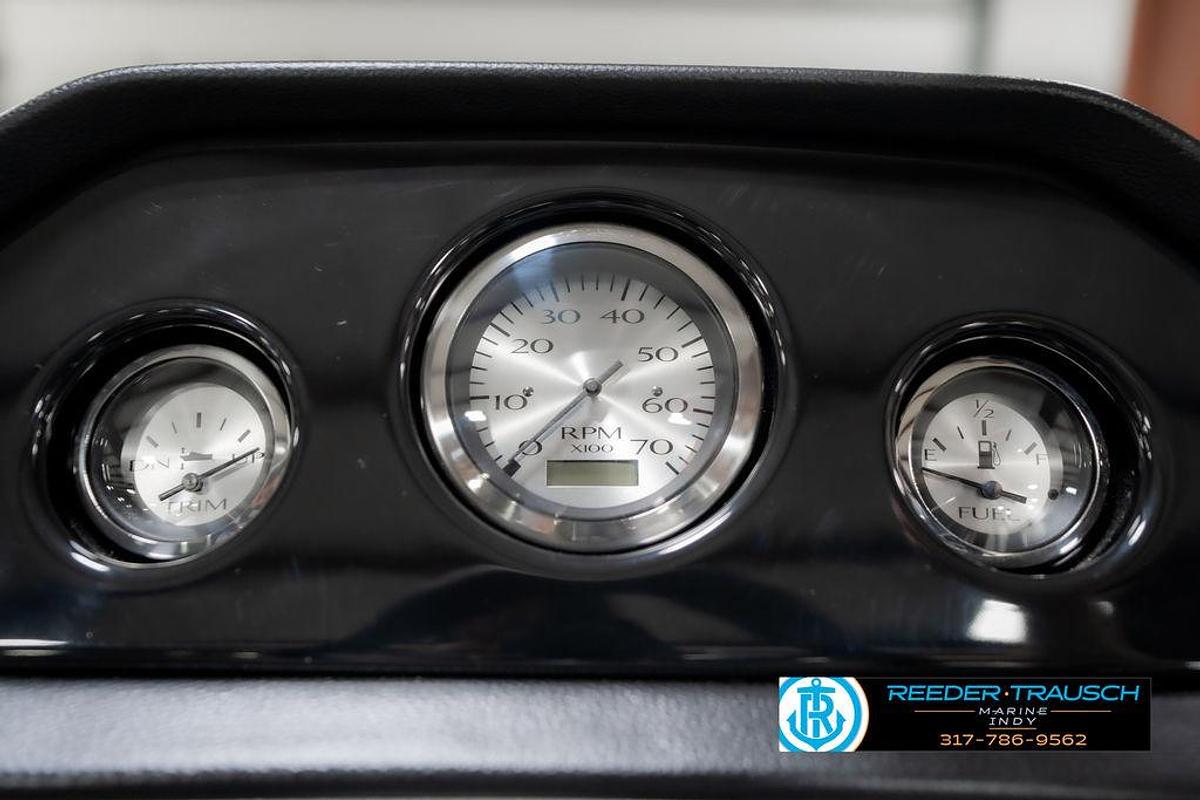 2025 Bennington 21 SLJ