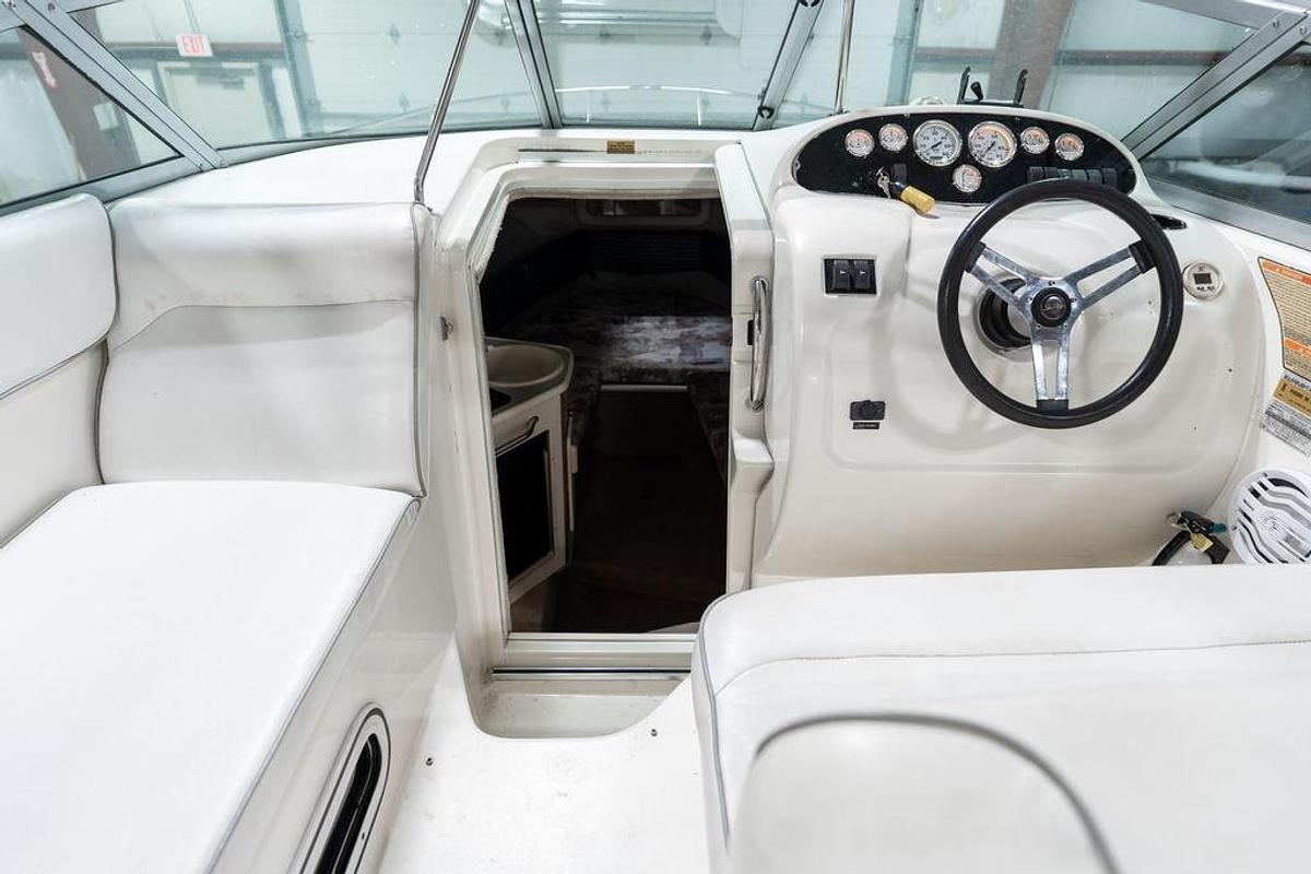 Used 1997 Sea Ray 240 Sundancer