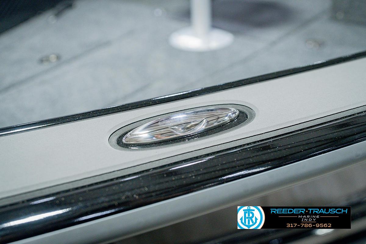 2026 Lund 1975 Pro V Sport