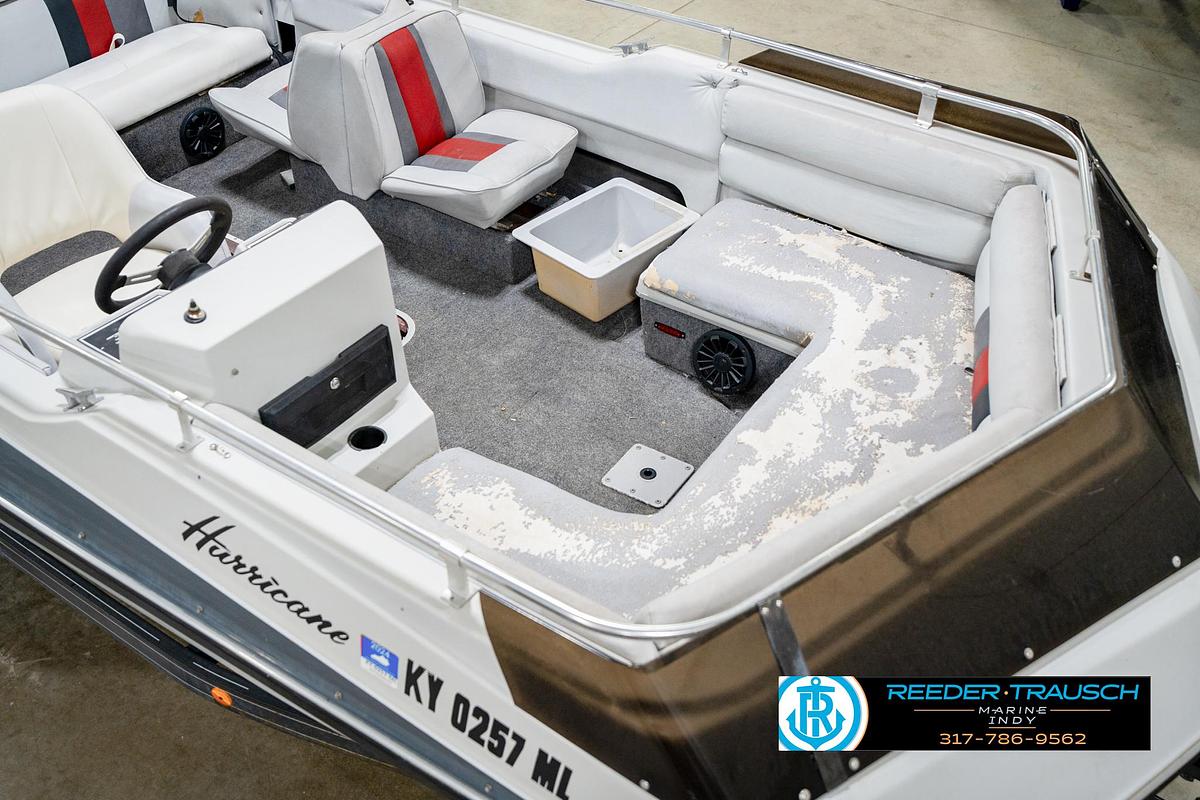 Used 1987 Hurricane 17 Deck Boat