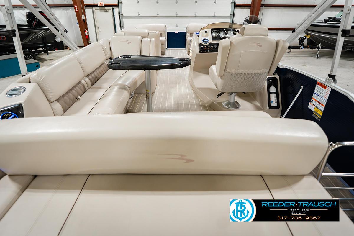 Used 2016 Bennington 2375 RSB