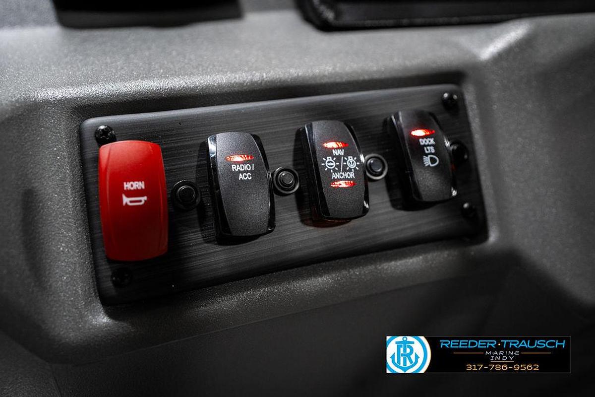 2025 Bennington 22 SSB