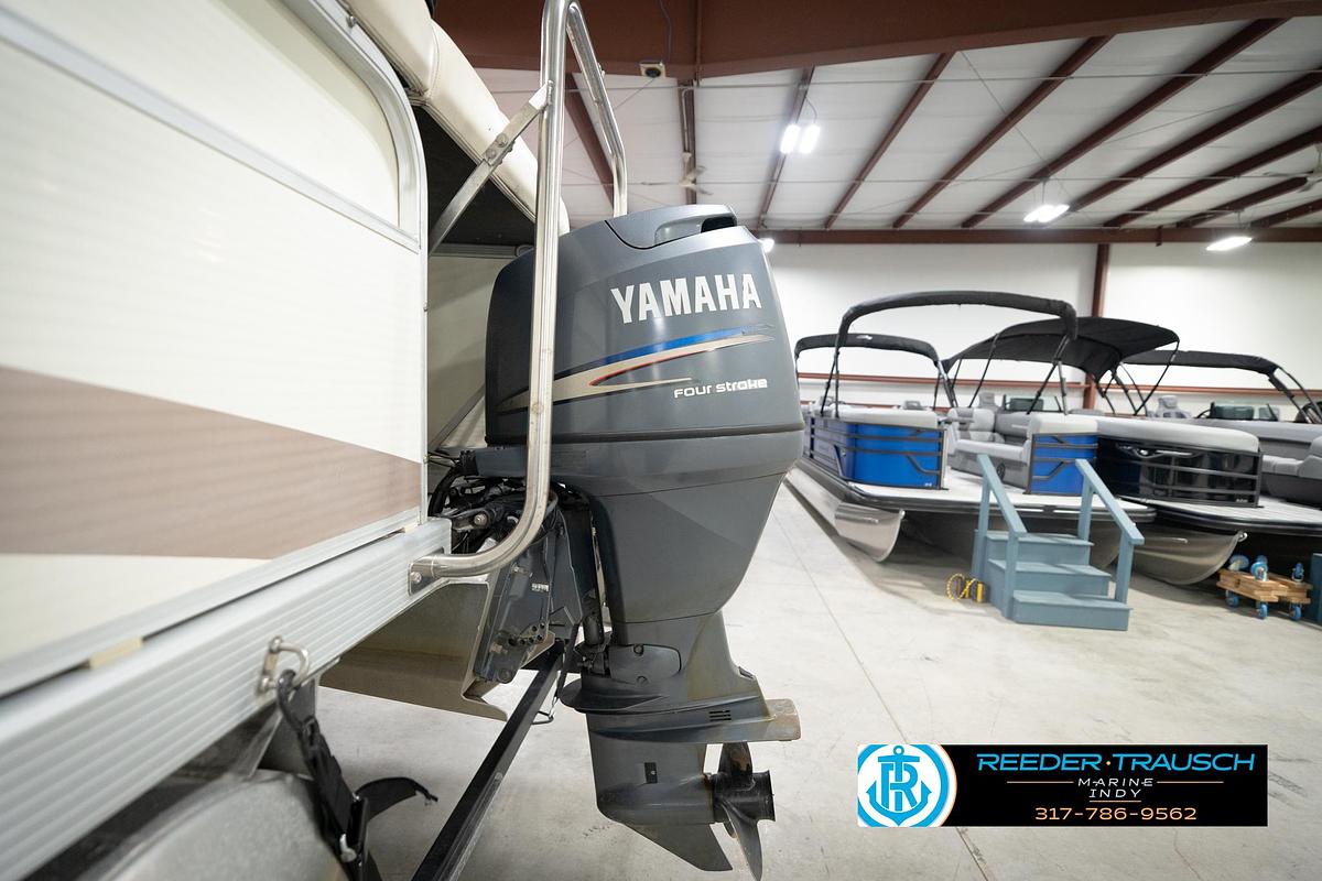 Used 2003 Bennington 2050 RL