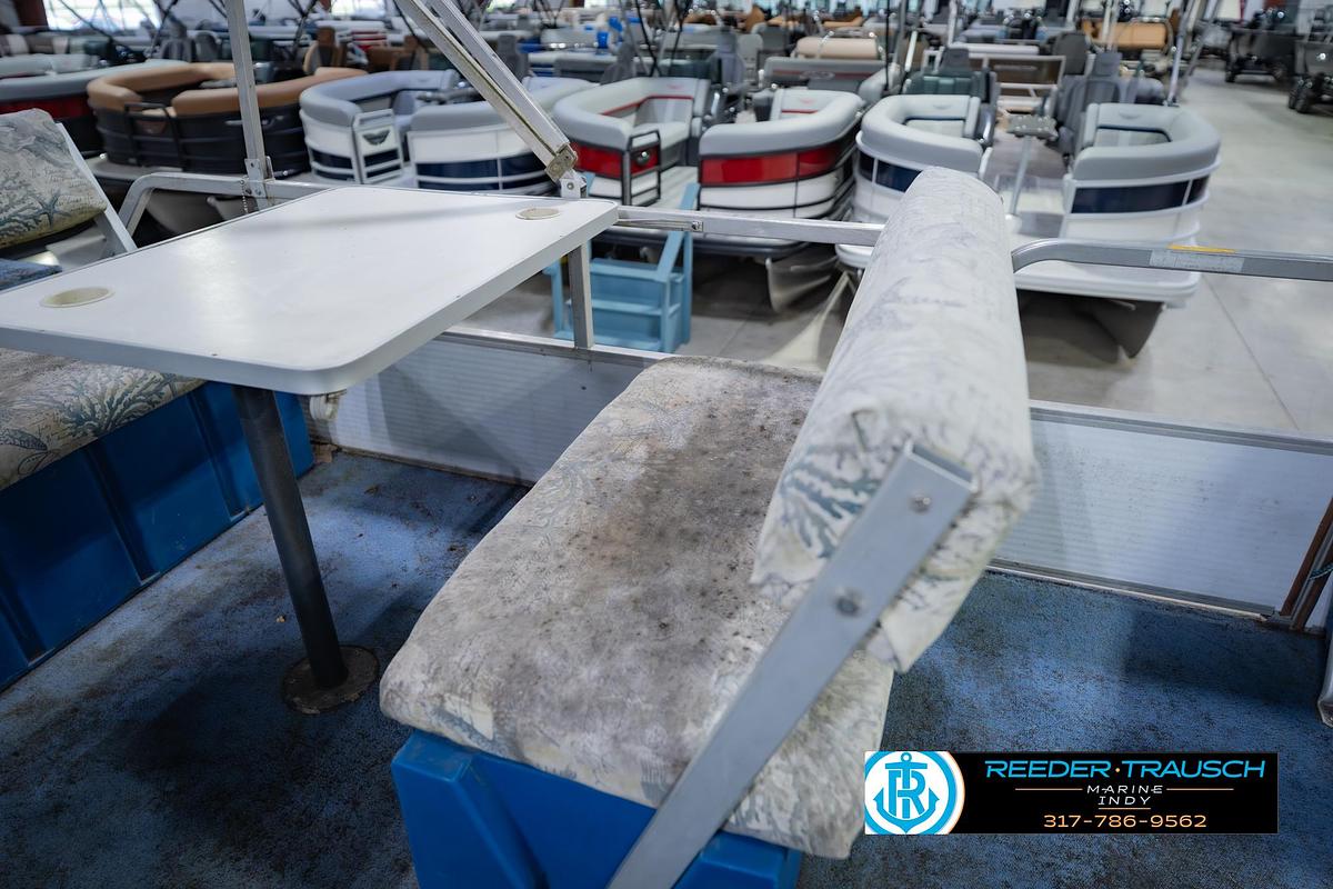 Used 1994 Godfrey SW 180 BT