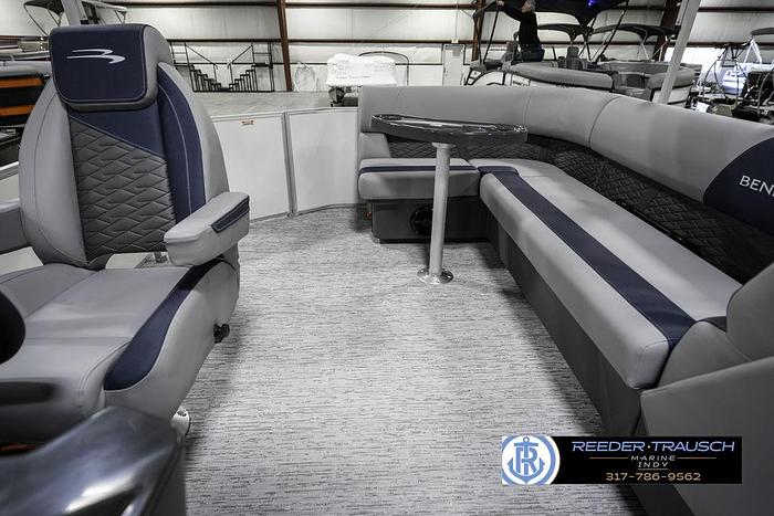 2025 Bennington 22 SLS