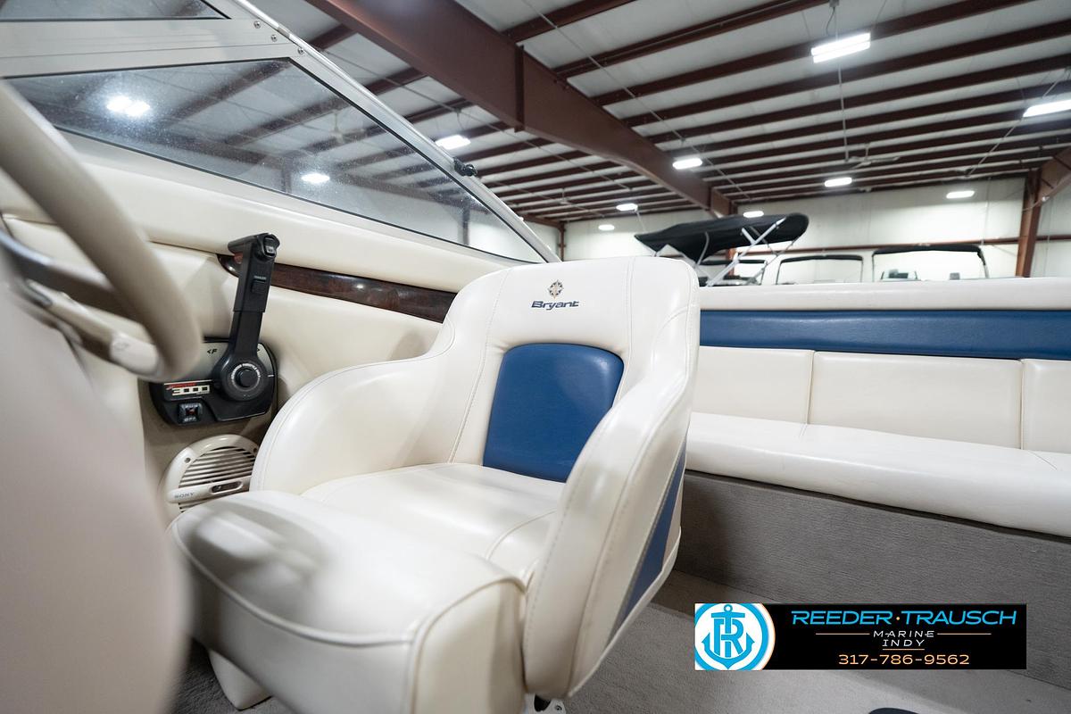 Used 2000 Bryant 196 Limited