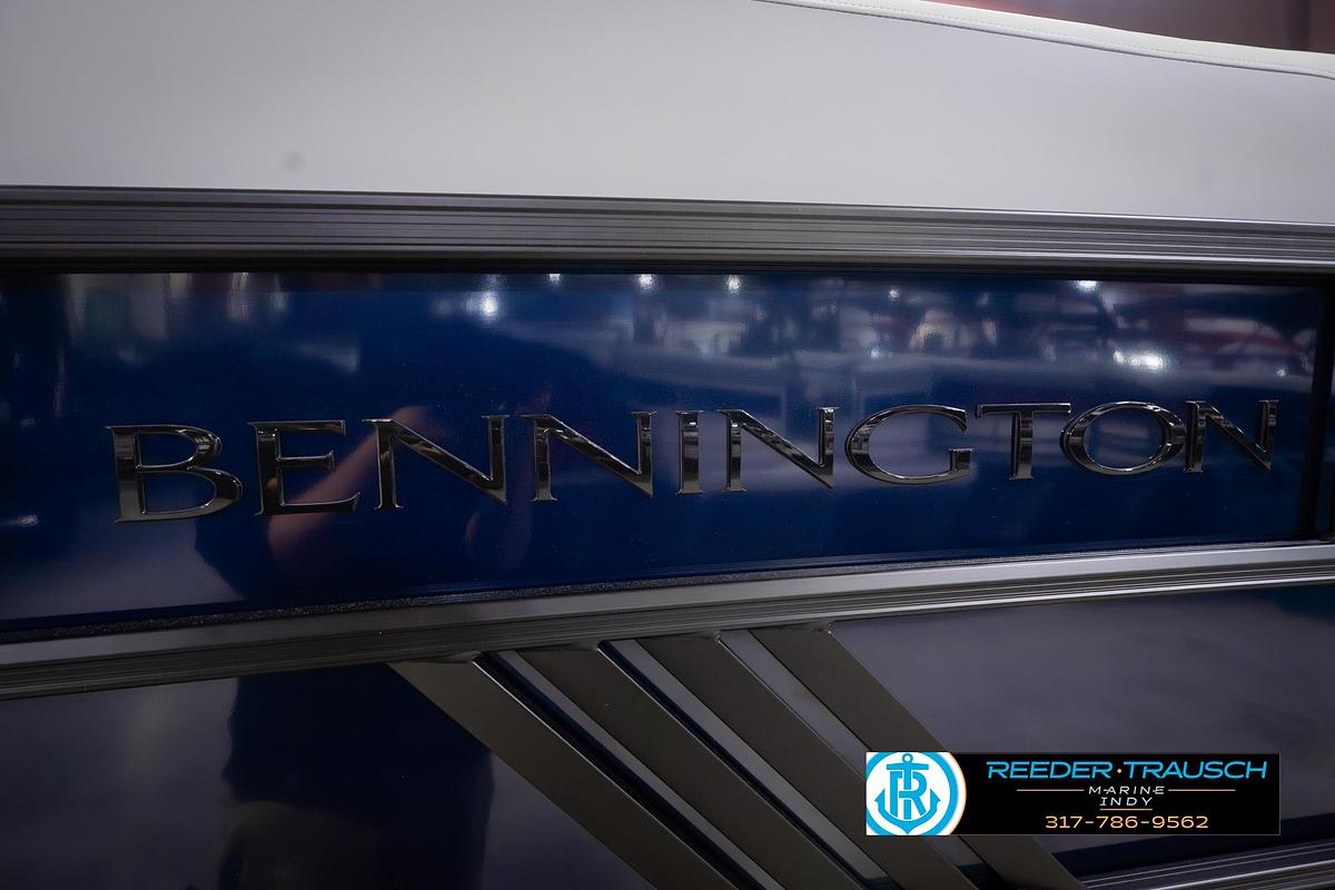 2027 Bennington 24 MFB