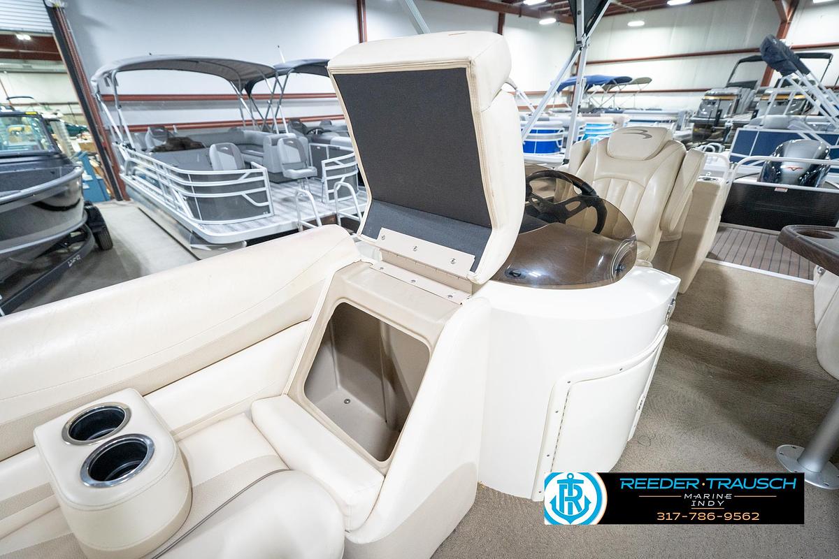 Used 2014 Bennington 2275 GCW