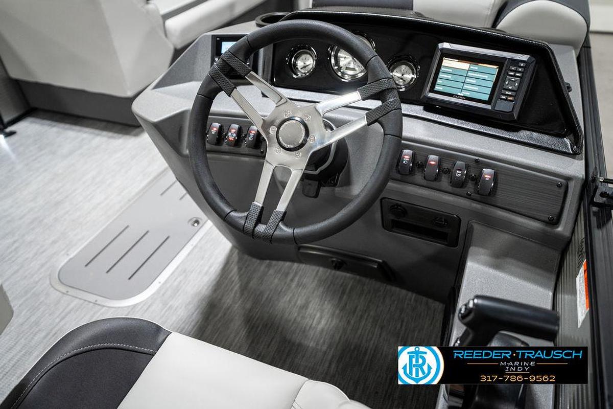 2025 Bennington 22 SSB